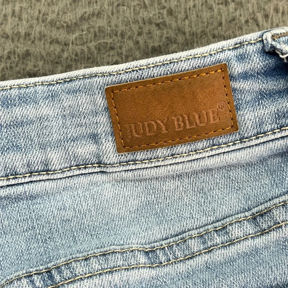 Judy Blue Los Angeles Womens Skinny Fit Button Fly Jeans Light Wash Size 13 31‎